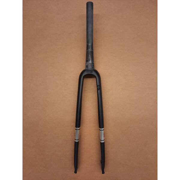 Šakė SR Suntour Gabel Grinder 1 Mod.18 270/55 REP    juoda