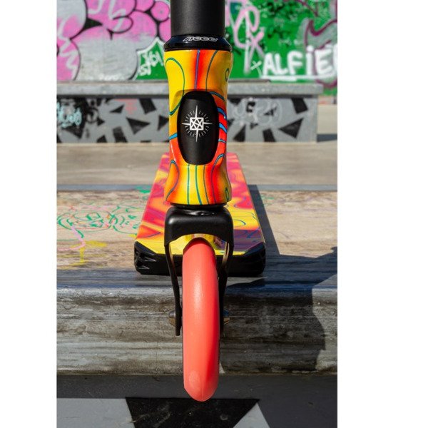 Paspirtukas Slamm Mischief V6 geltonas