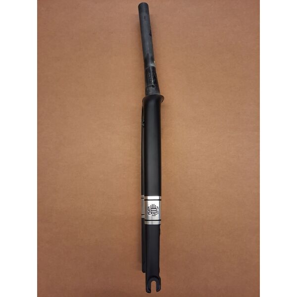 Šakė SR Suntour Gabel Grinder 1 Mod.18 270/55 REP    juoda